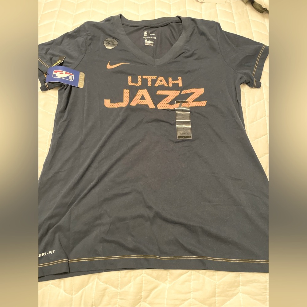 NBA Utah Jazz The Nike Tee T-Shirt Blue Large Women